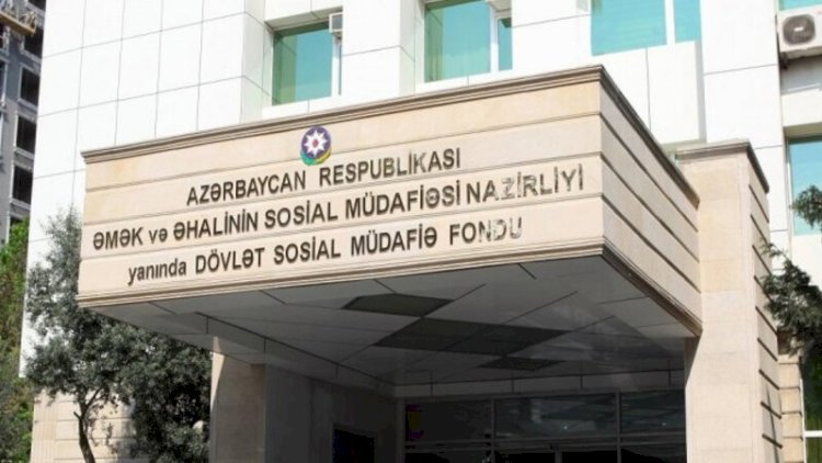    Fond sədri Fərhad Qurbanova vəzifə verdi  - FOTO   