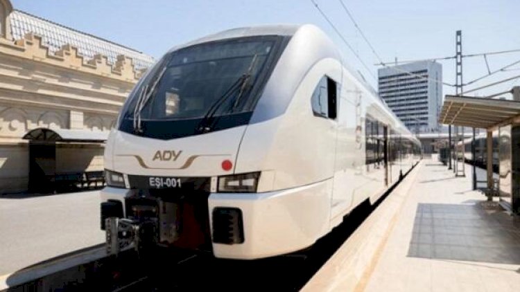    6 il sonra Bakıdan Tiflisə ilk sərnişin qatarı yola düşdü   