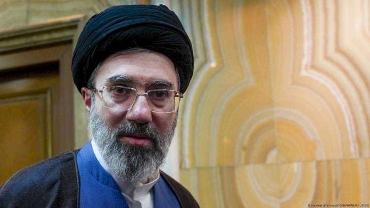    Müctəba Xameneinin seçilməsinə dair bəzi sirlər üzə çıxdı   