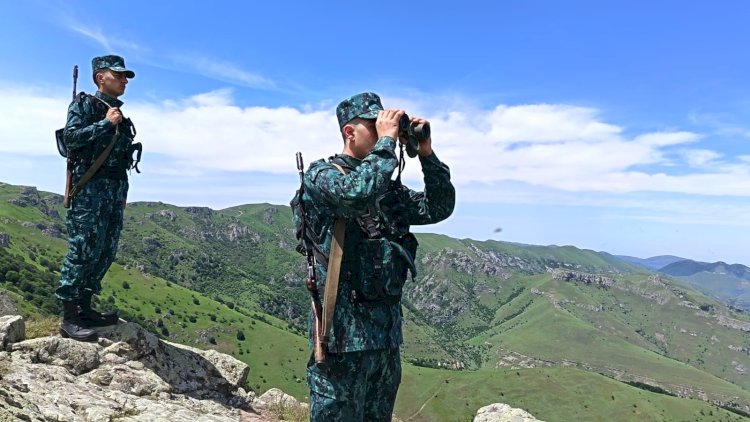    Atəş açılıb, PUA qaldırılıb, ölən var -   DSX SƏRHƏDLƏ BAĞLI MƏLUMAT YAYDI