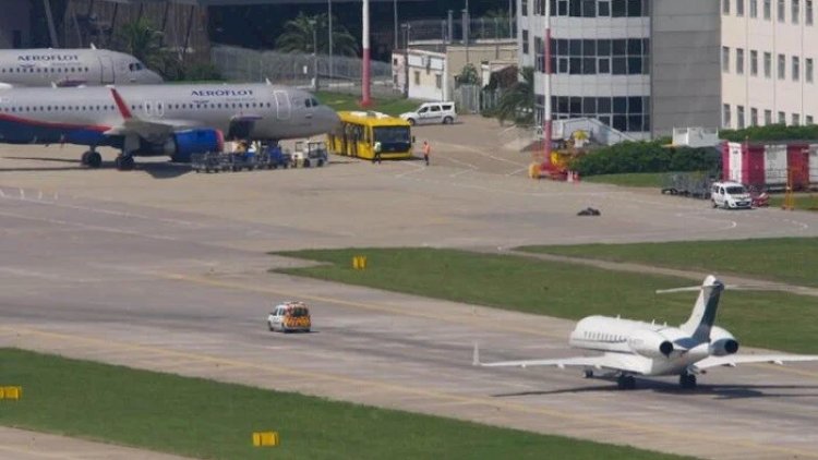 Soçi aeroportunda izdiham -