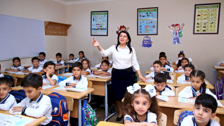   “Məktəblərdə vahid geyim sosial bərabərsizliyi azaldacaq” - AÇIQLAMA   