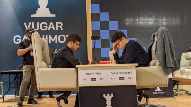    Azərbaycanlı şahmatçıdan tarixi uğur: Maqnus Karlseni məğlub etdi   