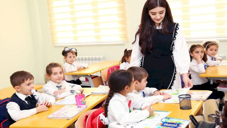    65 mindən çox müəllimin maaşına əlavələr edilib - Nazirlik   