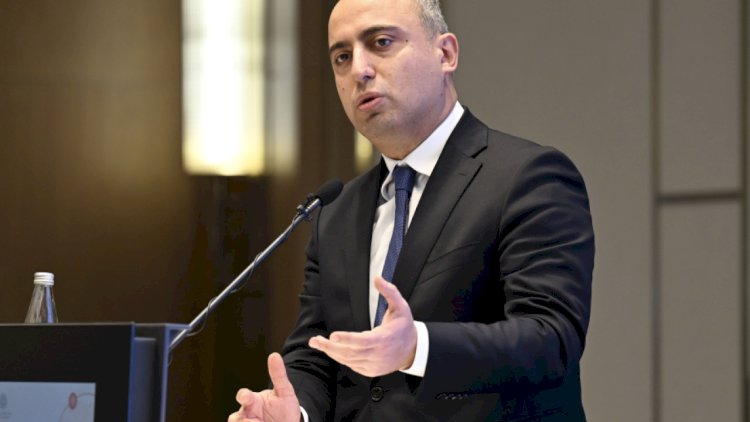    Nazir: 9 mindən çox müəllimin əmək müqaviləsinə xitam verilib   