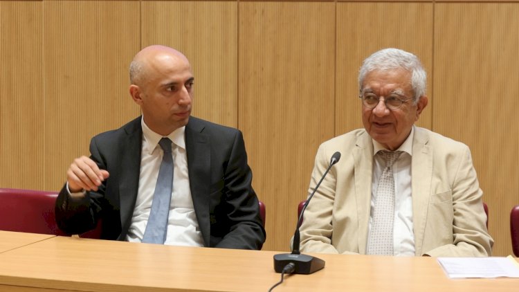    Hafiz Paşayevdən nazirə: “Bəzən heç mən də sizi başa düşmürəm...” -   VİDEO