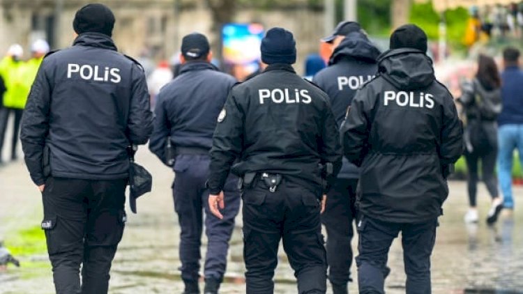    Türkiyədə şok əməliyyat: CHP-nin bələdiyyəsinə polis basqını   