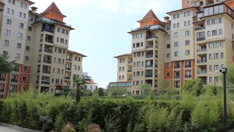    Evlərin qiymətində fantastik bahalaşma – Yay amili, yoxsa...   
