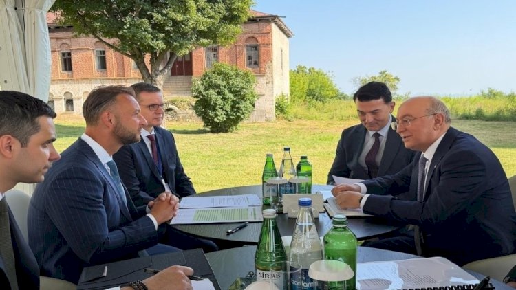    Azərbaycan və Slovakiya arasında fövqəladə hallarla mübarizə sahəsində əməkdaşlıq müzakirə edildi   