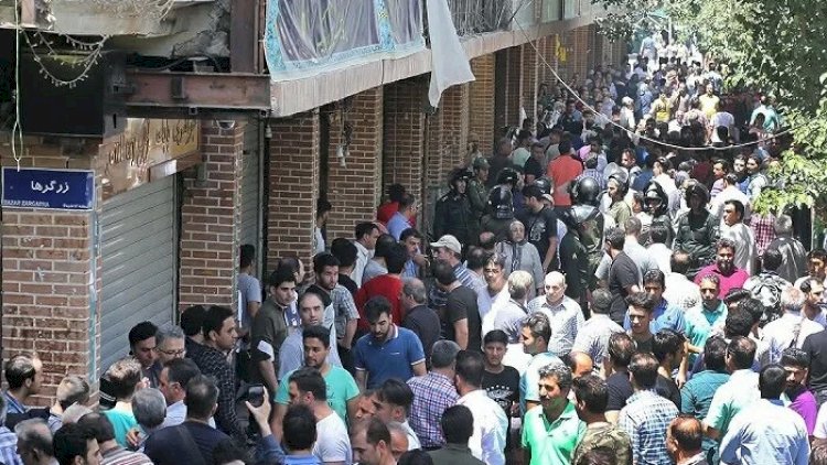    Tehranda etiraz aksiyaları başladı   