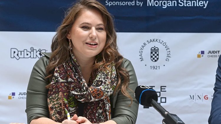    Dünya çempionu prezidentlikdən imtina etdi   