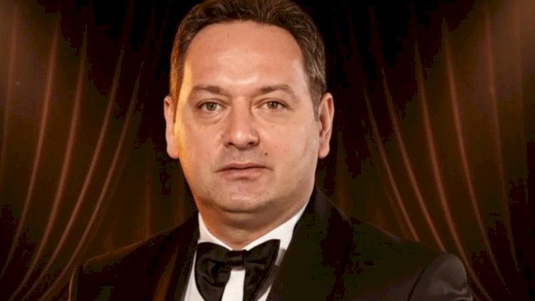    Əməkdar artisti ilan sancdı   