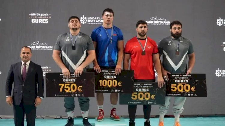    Azərbaycan güləşçiləri 4 medal QAZANDI   