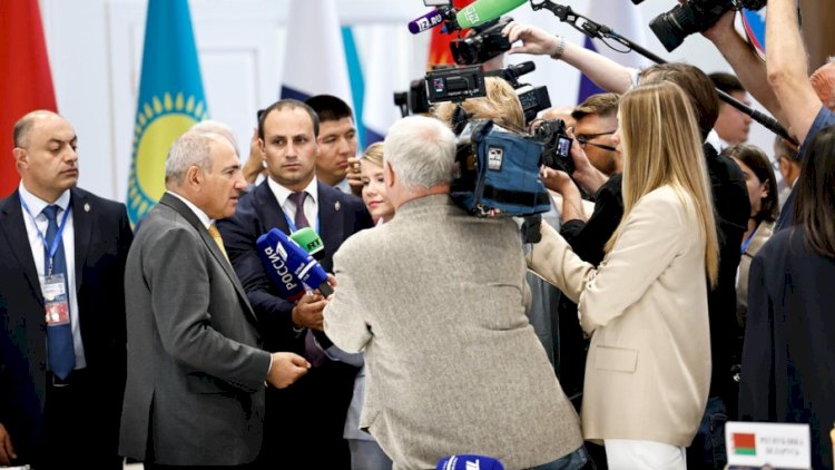    Paşinyan: Avqustun 8-inə qədər Ermənistan dalanda idi   