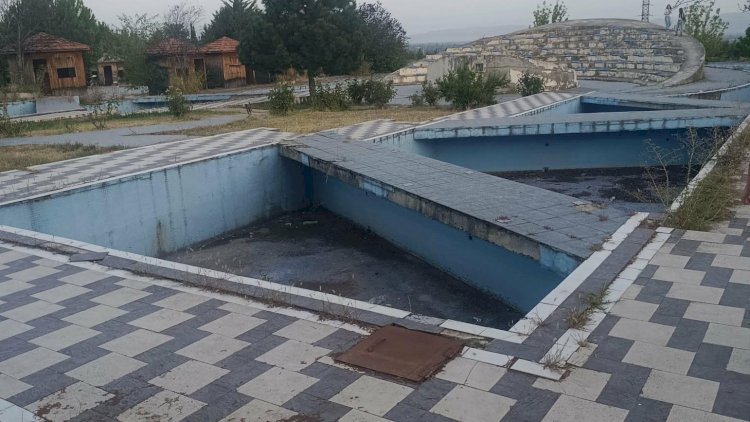    Prezidentin açılış etdiyi park niyə bu vəziyyətə düşüb? - FOTOLAR   