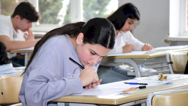    1, yoxsa 15 sentyabr - Məktəblər nə vaxt açılacaq?   