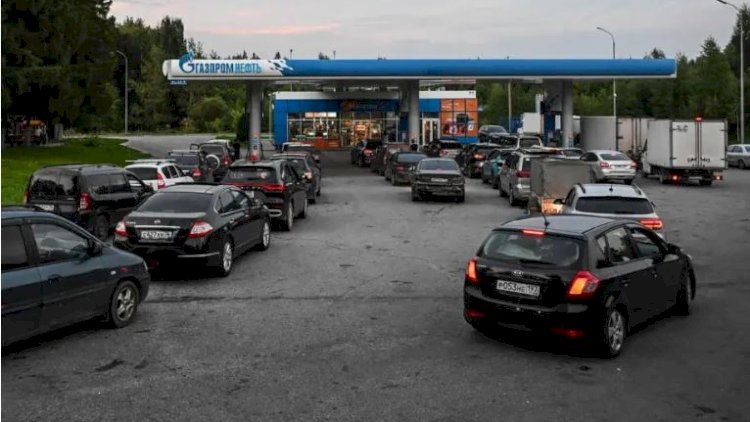    Rusiyada yanacaq böhranının yeni dalğası – qıtlıq, növbə, qiymət oynaması...   
