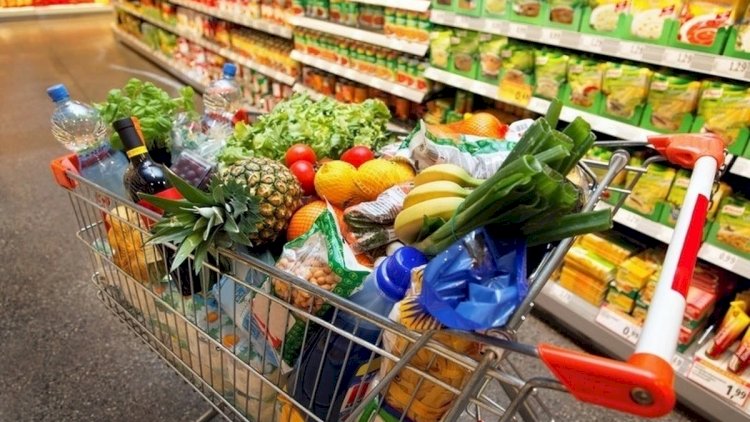    Marketlər bizi belə aldadır: Daha çox pul xərcləməyimiz üçün 7 gizli üsul   