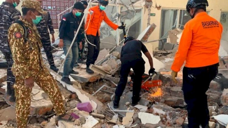    7,7 bal gücündə zəlzələ: 51 nəfər həlak oldu   