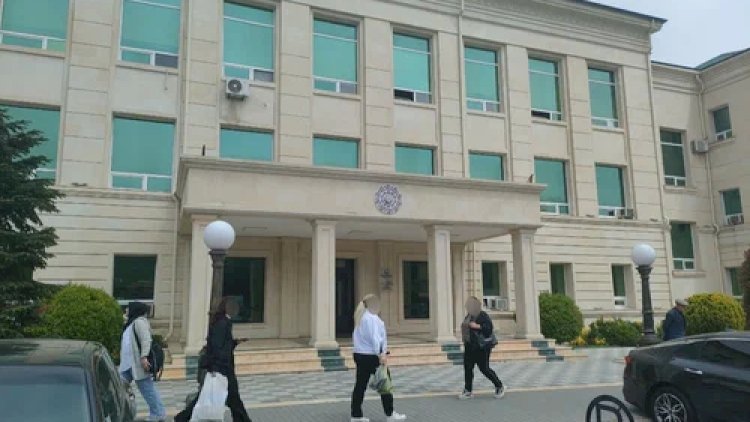    Vergi Xidmətinin rüşvət almaqda təqsirləndirilən vəzifəli şəxsi həbs edildi   