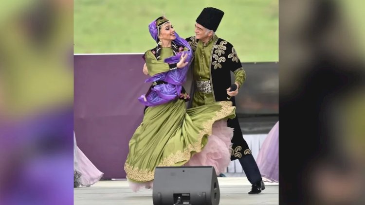    “İndicə Polad Bülbüloğlu ilə telefonla danışdım, dedi ki...”   