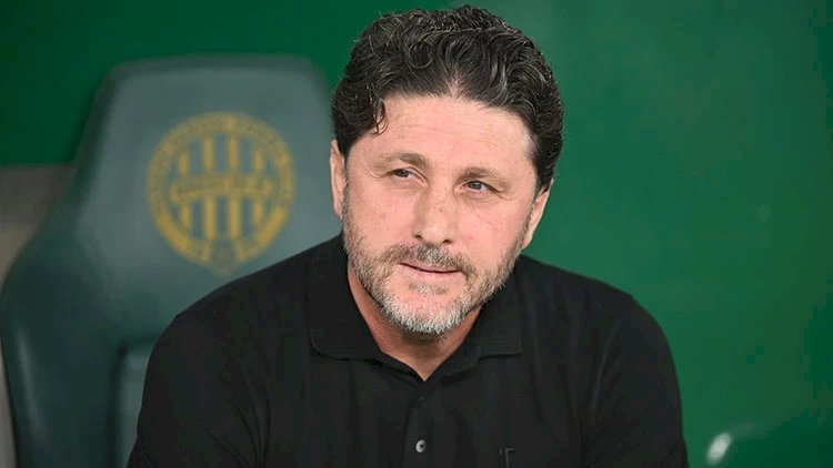    Baş məşqçi istefa verdi, rəhbərlik qəbul etmədi   