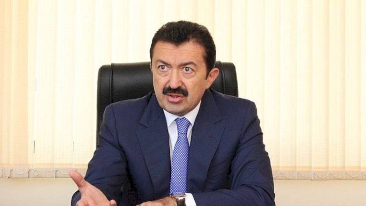    Prezidentin vəzifədən azad etdiyi sədr bu məşhur şəxsin oğlu imiş   