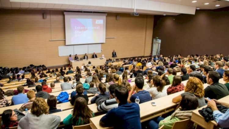    Azərbaycanda ali təhsil müddəti qısaldılır?   