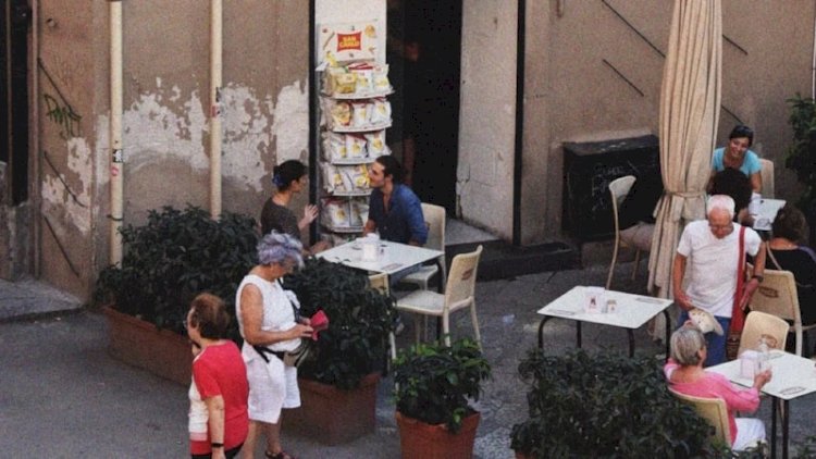    Kafedə turistə sürpriz hesab – Bu xidmət üçün əlavə pul istədilər   
