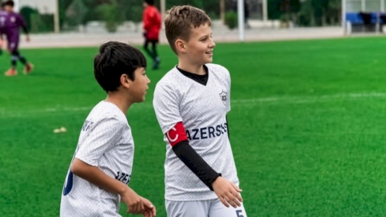    “Arzum milli komandada oynamaqdır” – Makim Medvedevin oğlu   