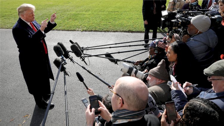    Media nəhənglərindən Trampın qərarına etiraz   