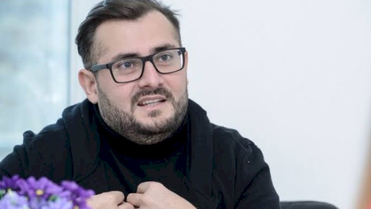    Murad Arif özünü ağıllı sayıb bəzi valideynlərə “axmaq” dedi   