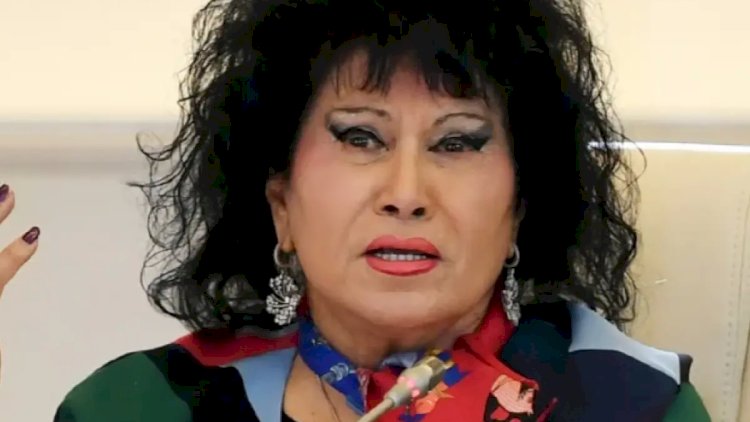    Zeynəb Xanlarova əməliyyat olundu   