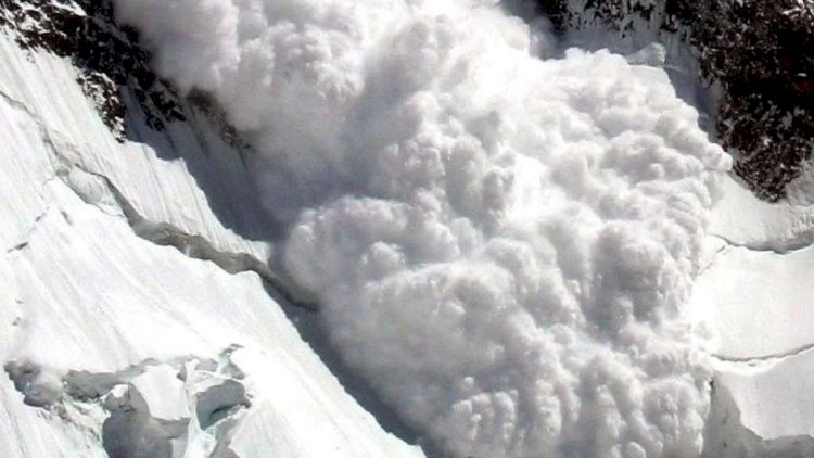    Nepalda Himalay dağlarında qar uçqunu: 4 nəfərin cəsədi tapıldı   