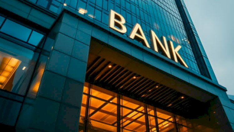    Hansı bank daşınmaz əmlaka nə qədər kredit verib?   