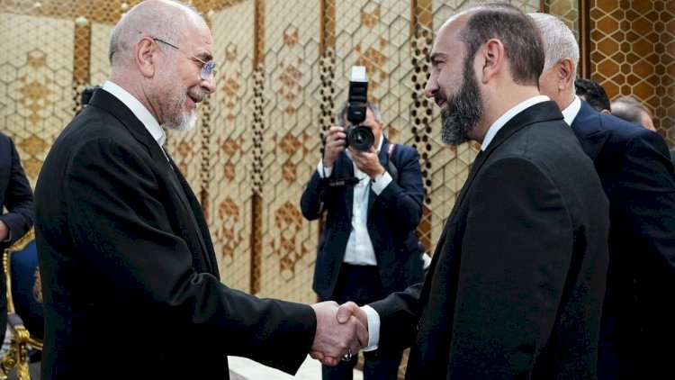    Mirzoyanla görüşdə: Qafqaz rəqabət meydanına çevrilməməlidir   