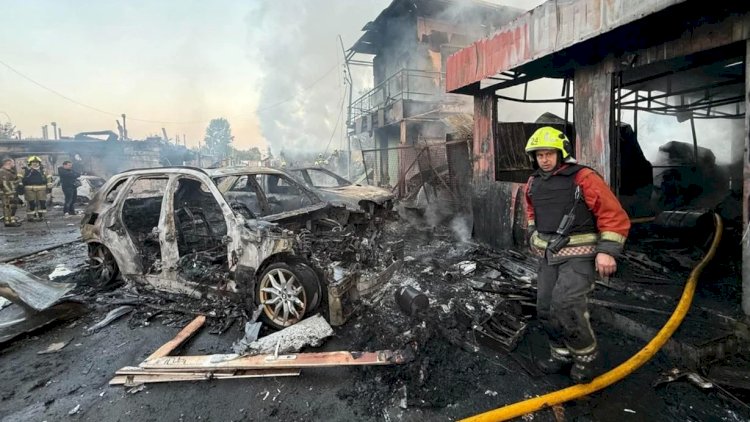    Ukraynaya raket və PUA hücumu: 8 nəfər öldü, 27 nəfər yaralandı   