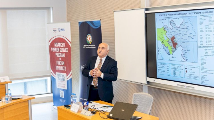   Diplomatlar Böyük Qayıdış prosesi haqqında məlumatlandırılıblar   