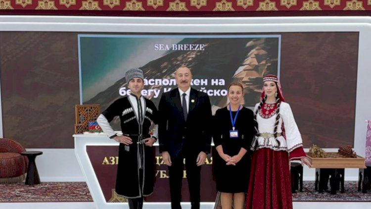    İlham Əliyev Türkmənbaşıda MDB-nin iştirakçı ölkələrinin milli stendləri ilə tanış oldu -   FOTOLAR