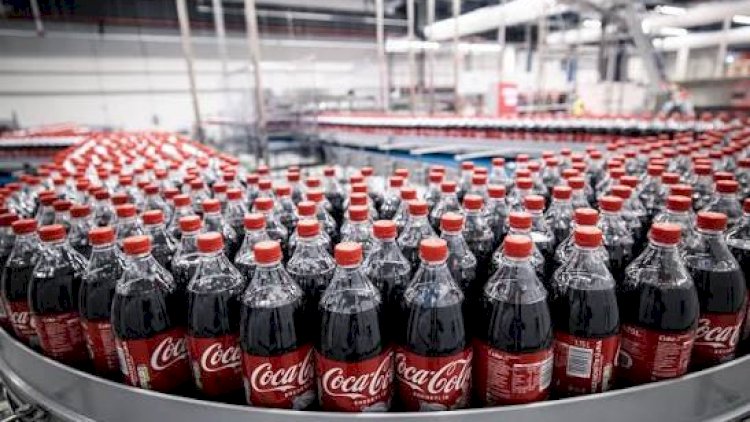    “Coca-Cola” yüzlərlə filialı olan nəhəng şirkəti satır   