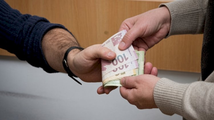    Dələduzluq, yoxsa xeyriyyəçilik? – 105 min manatlıq müəmma   