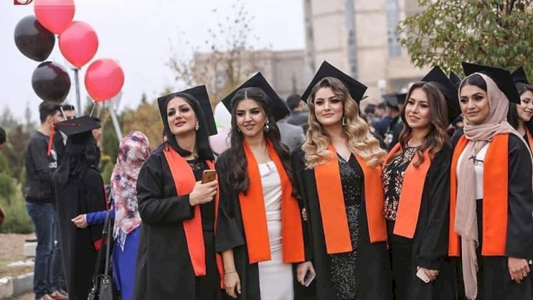    Məktəblərdə hicab məsələsi: İslam fiqhində nə yazılıb?   