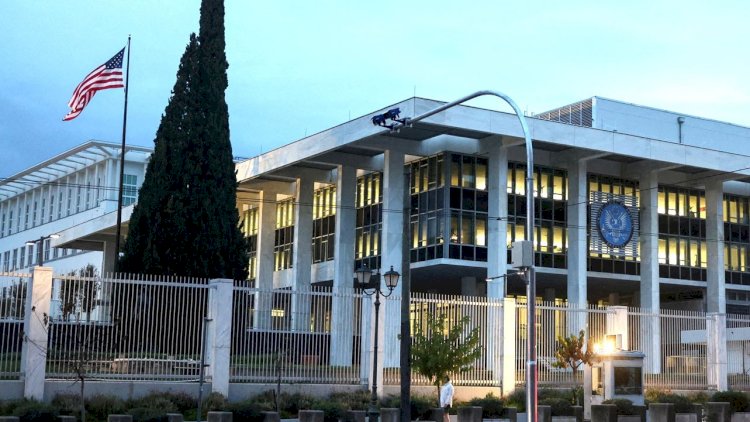    ABŞ səfiri istefa verdi   