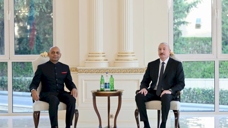    Hindistan səfiri etimadnaməsini təqdim etdi   