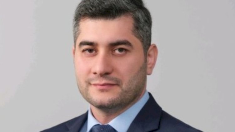    İsi Mustafayev onun vəzifəsini artırdı   