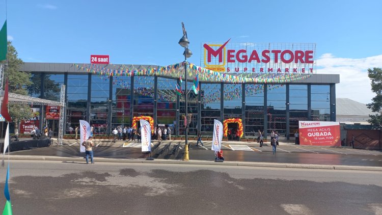    “Meqastore”dən şikayət: “İçindən qurd çəxdı”   