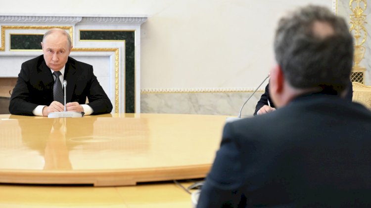    Putin-Uitkoff görüşü 3 saat çəkdi   