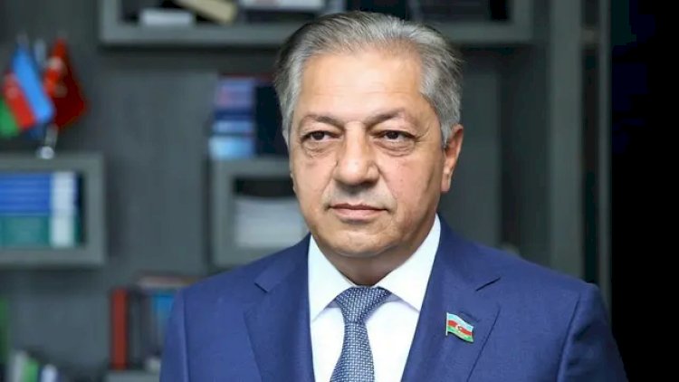    Cavanşir Feyziyevin apteki dərmanları reseptsiz satırmış   