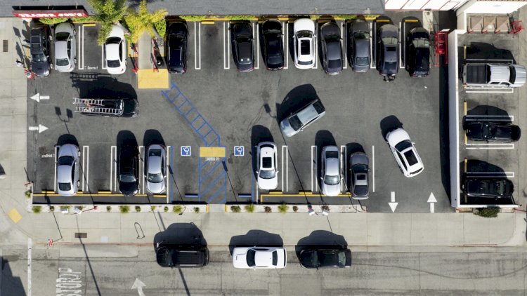     AzParking-dən sürücülərə ŞAD XƏBƏR: PARKLANMADA YENİLİK   