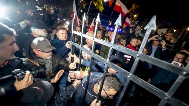    Prezidentinin toxunulmazlığı pozulub   
